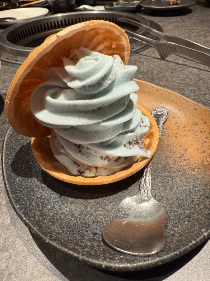 昼は寿司、夜は焼肉