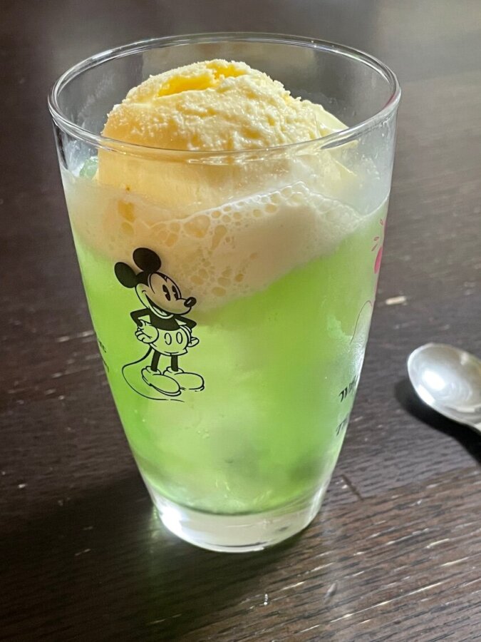 クリームソーダ