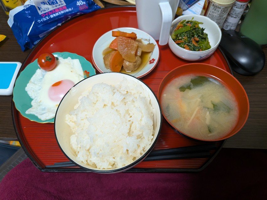 本日の朝飯